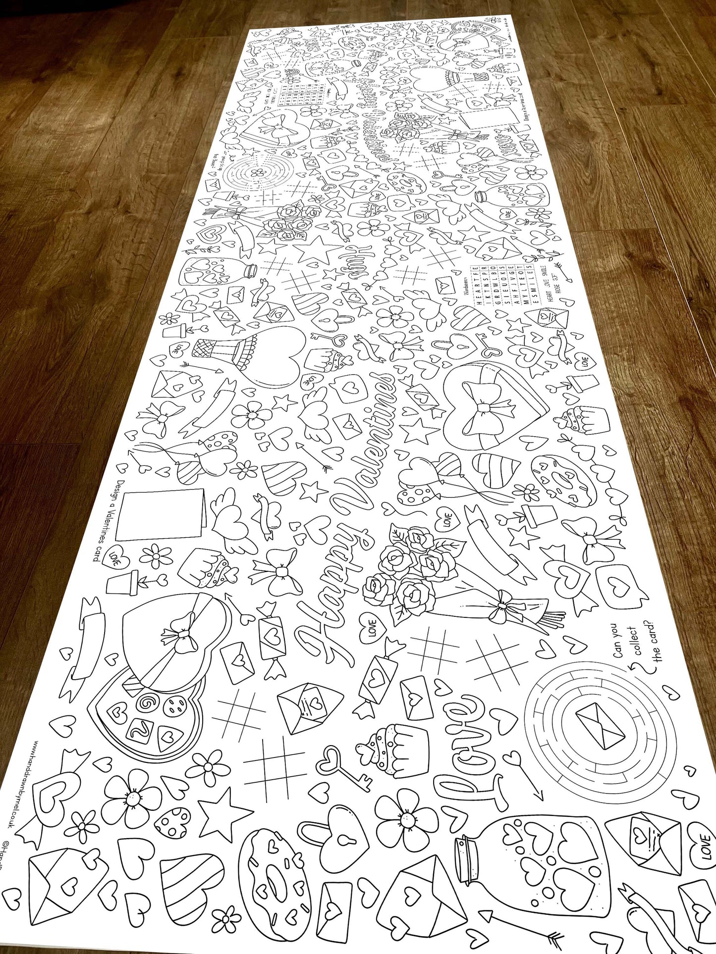 1.8m Valentines Day EXTRA LARGE table length colouring sheet, activity and colouring sheet. 6ft! Festive holiday fun! POSTED IN A TUBE